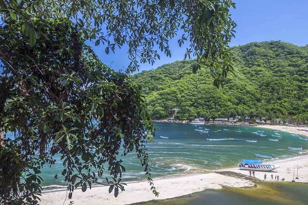How to visit Yelapa from Puerto Vallarta + 4 Great Tips