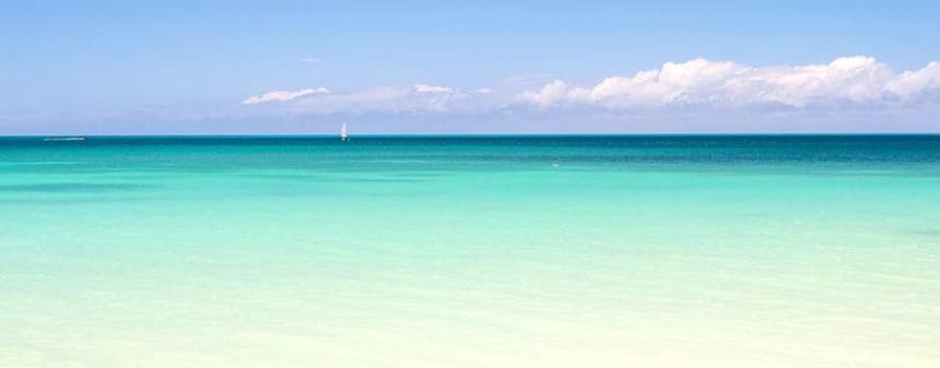 25 Interesting Facts About Antigua and Barbuda + Travel Tips