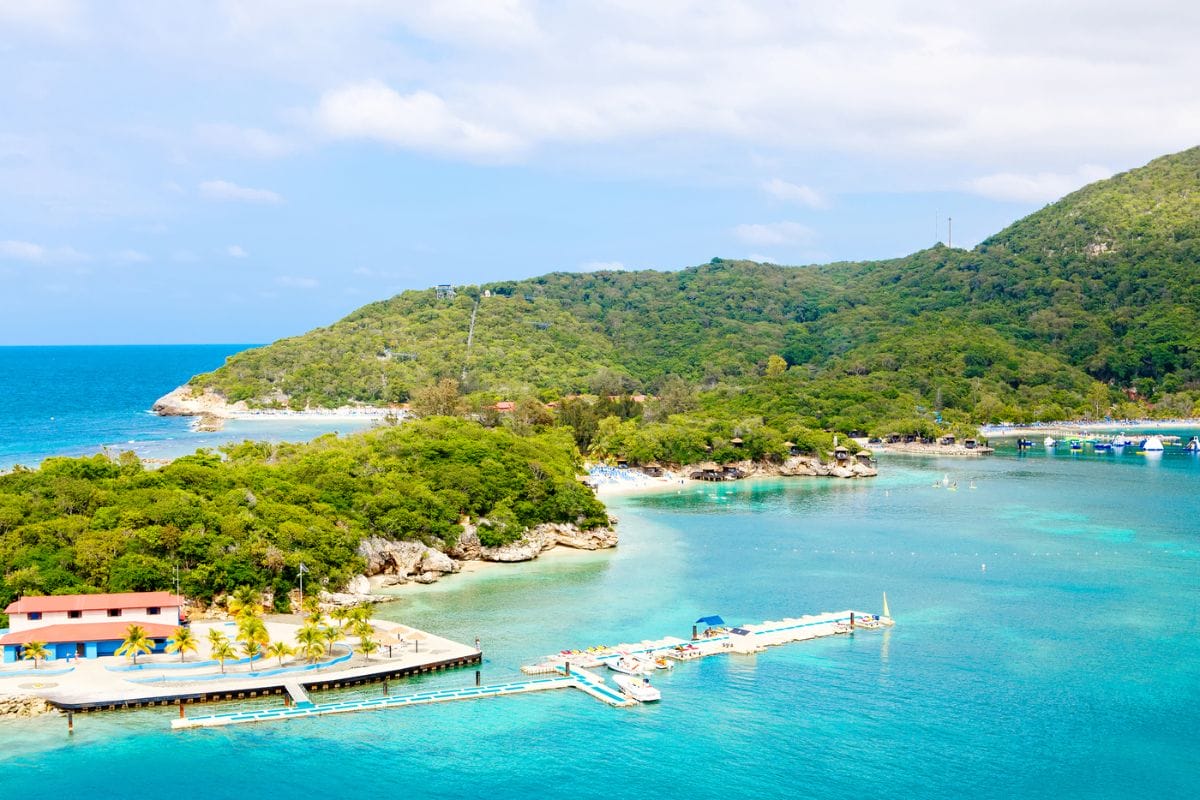 Is Antigua Safe to Travel Right now? 9 Safety Tips