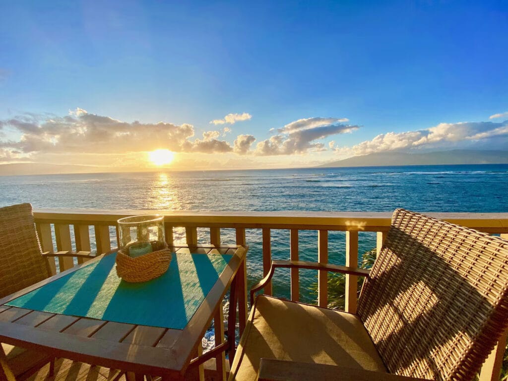 Hawaii Beach front balcony
